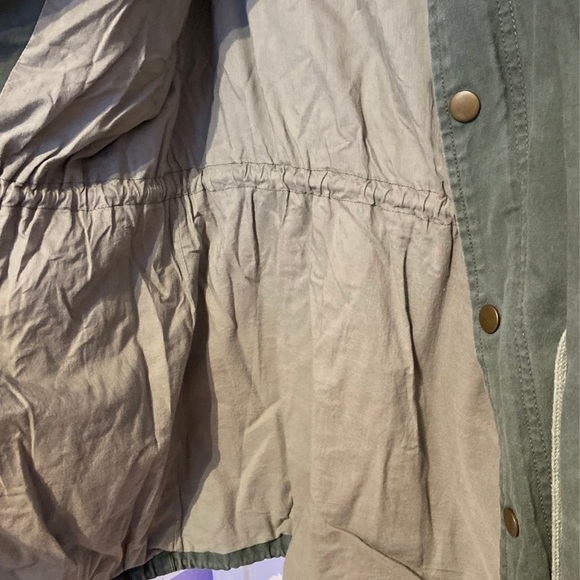 F21 Utility Jacket - Picture 3 of 5